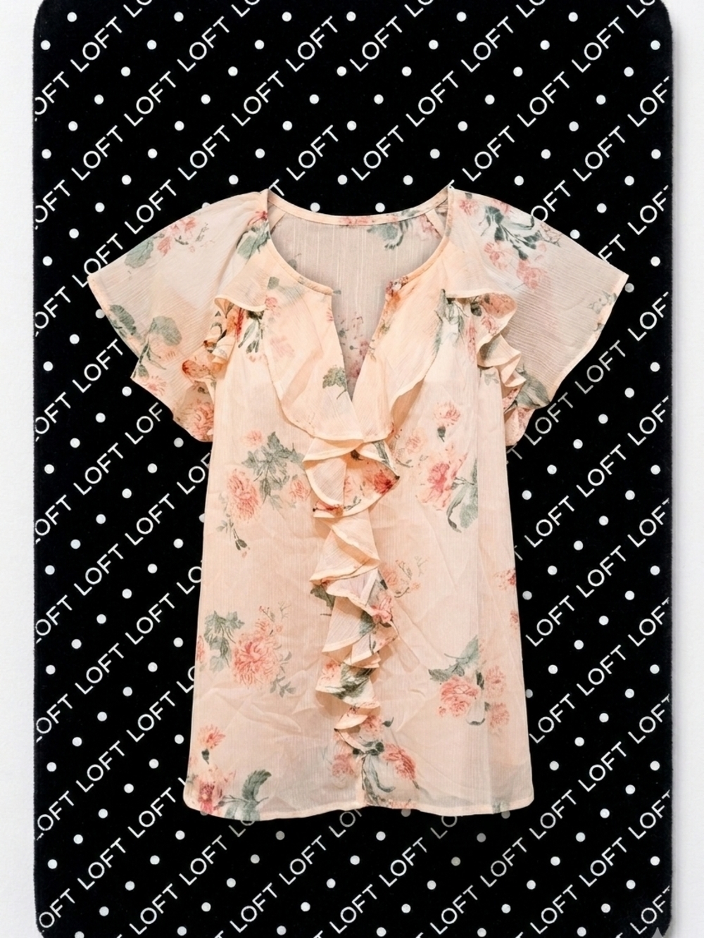 ​LOFT Floral Ruffle Front Flutter Sleeve Blouse -  Cream Pink Cottagecore Boho
